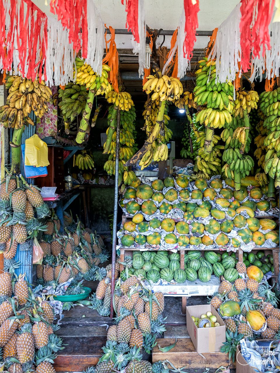 fruits-kandy-market-sri-lanka