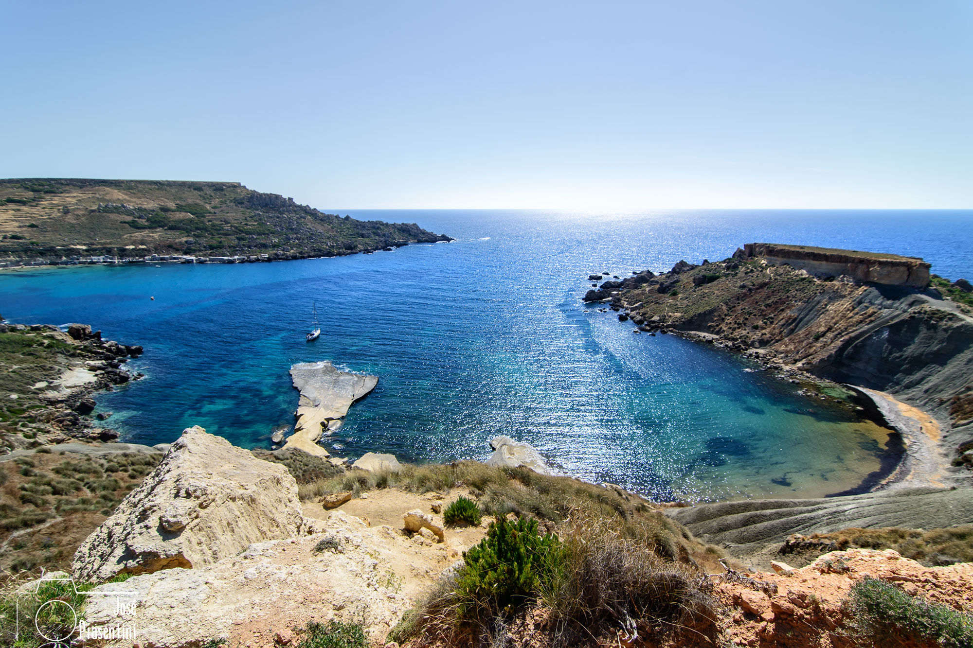 Malta, Golden Bay versus Sliema